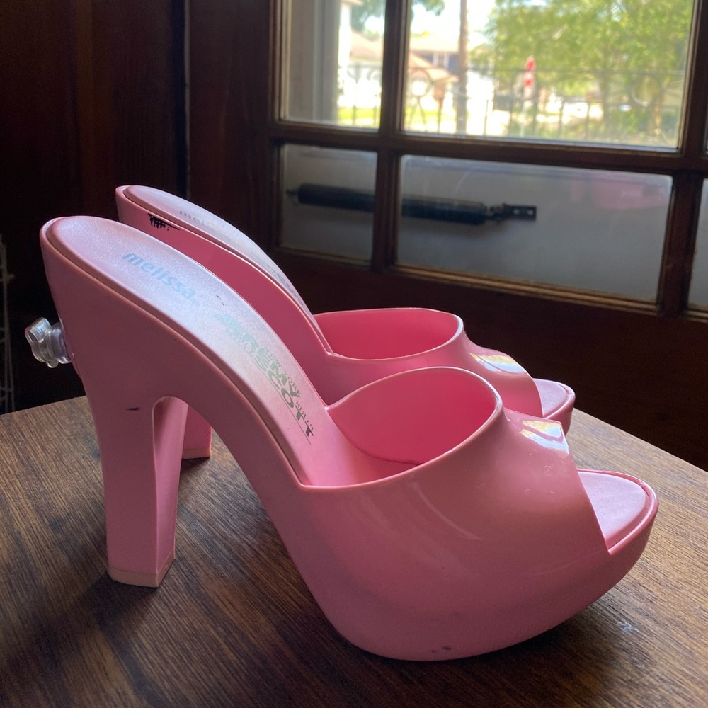 Melissa + Jeremy Scott bubblegum mules